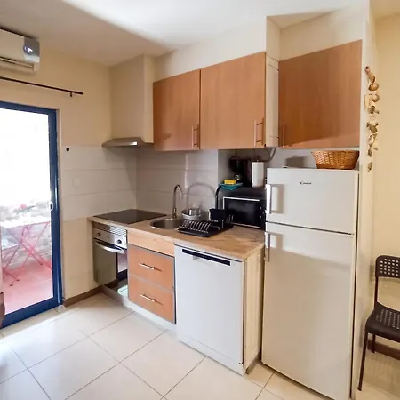 Welcoming 55 Sqm In With Garden View Apartmán Portimão