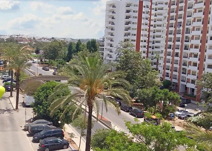 Apartment Welcoming 55 Sqm In With Garden View *