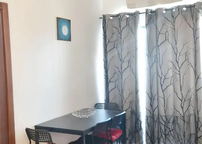 Apartment Welcoming 55 Sqm In With Garden View