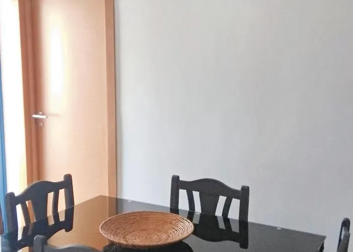 Welcoming 55 Sqm In With Garden View